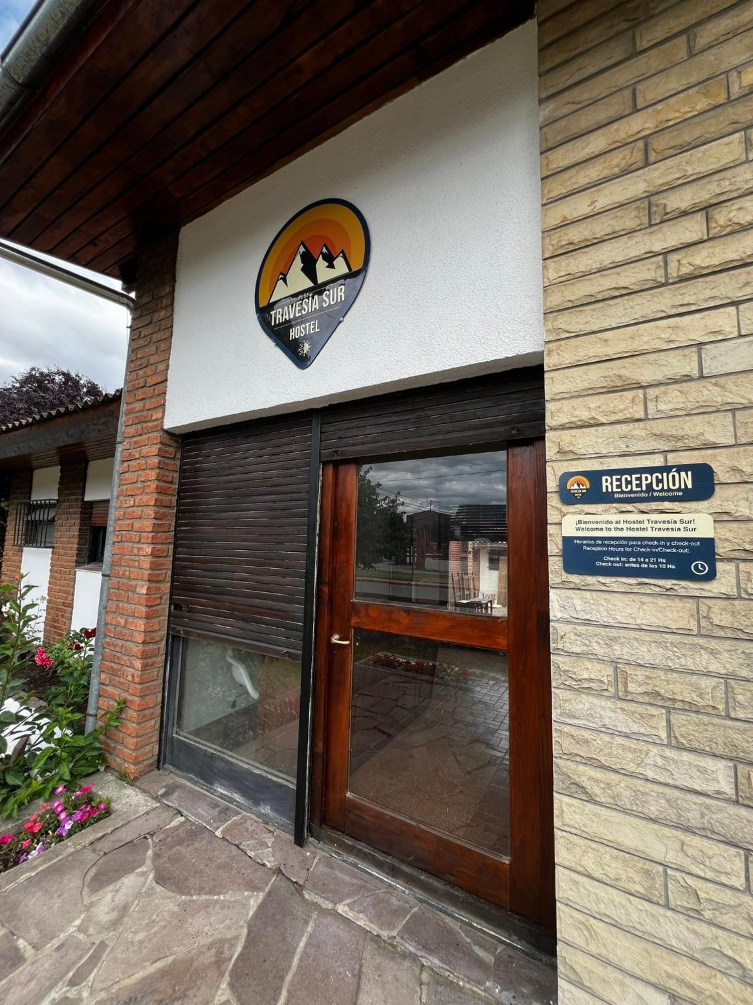 Travesia Sur Hostel El Bolson Exterior photo