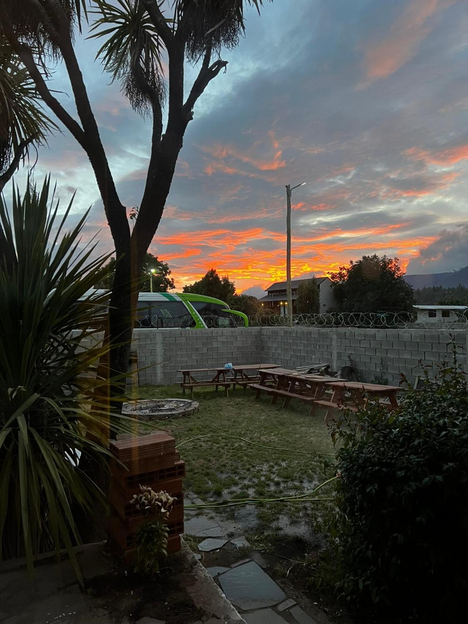 Travesia Sur Hostel El Bolson Exterior photo